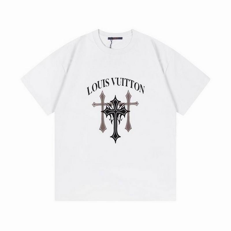 Louis Vuitton Men's T-shirts 311